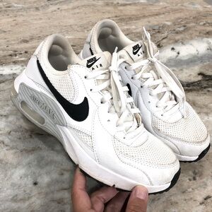 Nike AirMax size 6.5